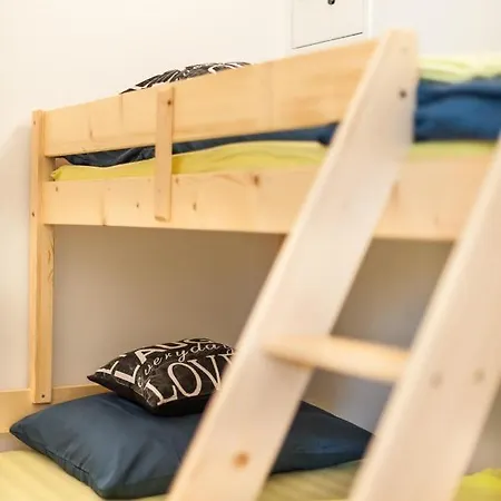 Comfortable Classy Apartment Close To Znjan Beach Apartmán