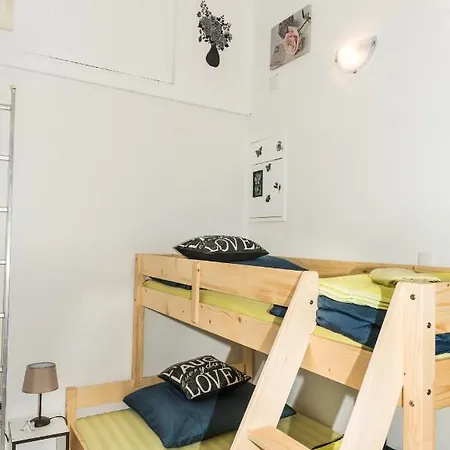 Comfortable Classy Apartment Close To Znjan Beach * Split