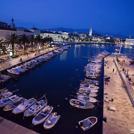 Comfortable Classy Apartment Close To Znjan Beach * Split